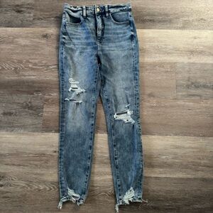 American Eagle the dream Jean distressed skinny jeans 10